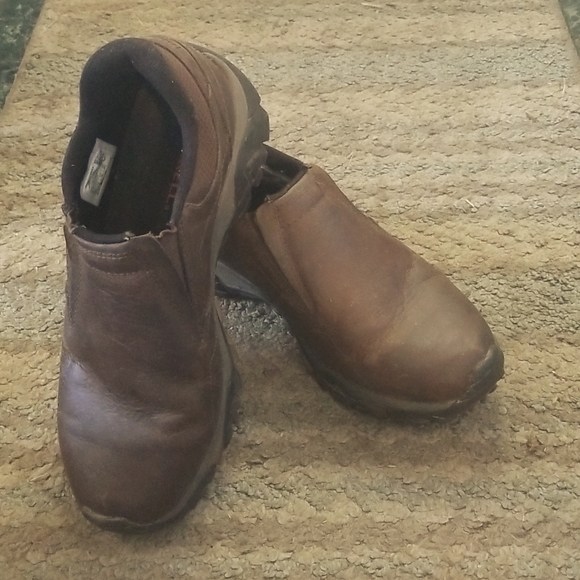 Merrel vibram size 8.5 mens shoes - Picture 1 of 4